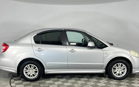 Suzuki SX4 II рестайлинг, 2010 год, 850 000 рублей, 4 фотография