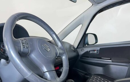 Suzuki SX4 II рестайлинг, 2010 год, 850 000 рублей, 25 фотография