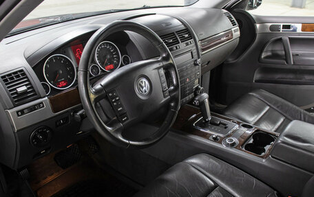 Volkswagen Touareg III, 2008 год, 989 000 рублей, 16 фотография