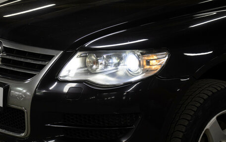 Volkswagen Touareg III, 2008 год, 989 000 рублей, 21 фотография