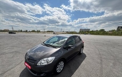 Toyota Auris II, 2011 год, 1 100 000 рублей, 1 фотография