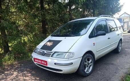 Volkswagen Sharan I рестайлинг, 2000 год, 295 000 рублей, 1 фотография