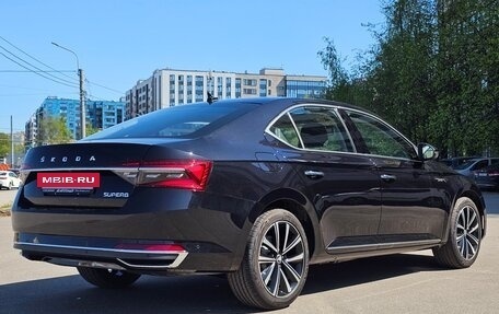 Skoda Superb III рестайлинг, 2025 год, 3 300 000 рублей, 7 фотография
