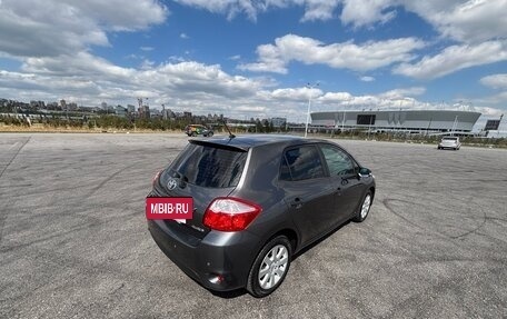 Toyota Auris II, 2011 год, 1 100 000 рублей, 5 фотография