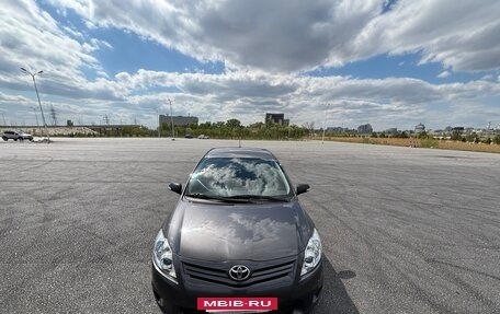 Toyota Auris II, 2011 год, 1 100 000 рублей, 3 фотография