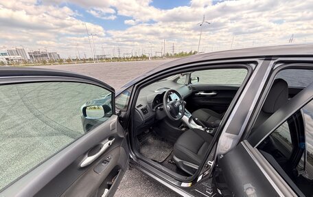 Toyota Auris II, 2011 год, 1 100 000 рублей, 8 фотография
