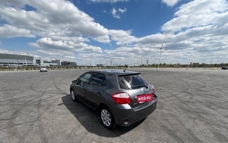 Toyota Auris II, 2011 год, 1 100 000 рублей, 7 фотография