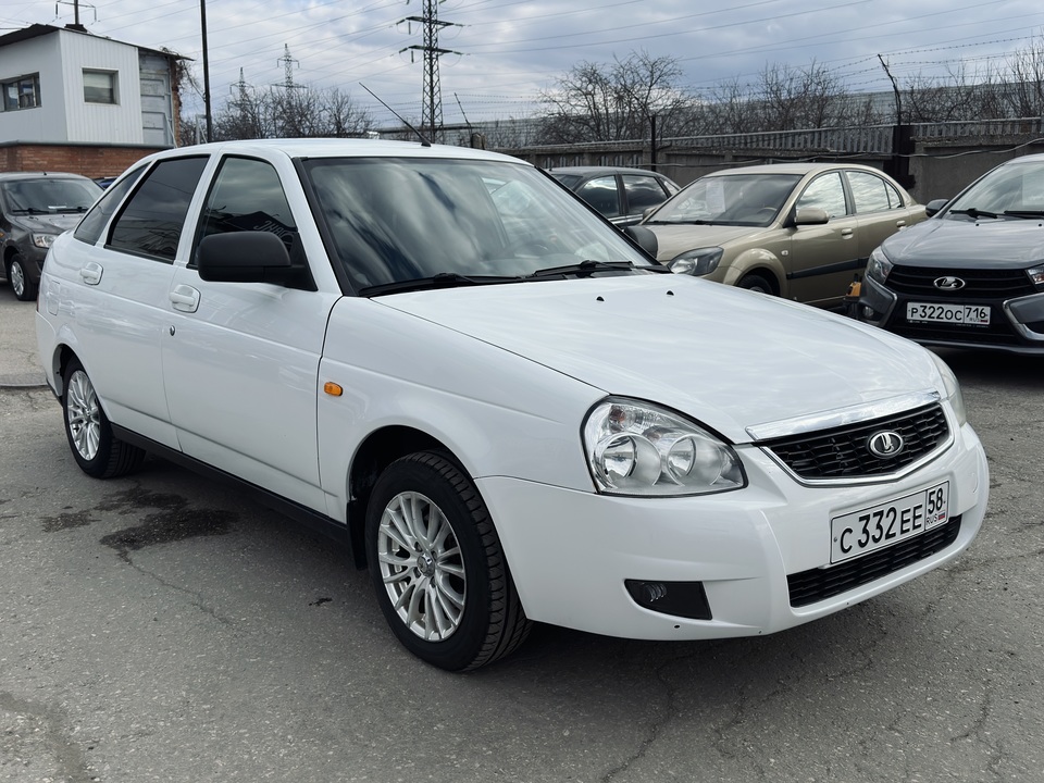 ВАЗ (LADA) Priora I рестайлинг, 2014 год, 535 000 рублей, 3 фотография