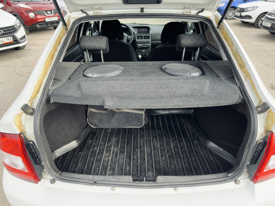 ВАЗ (LADA) Priora I рестайлинг, 2014 год, 535 000 рублей, 21 фотография