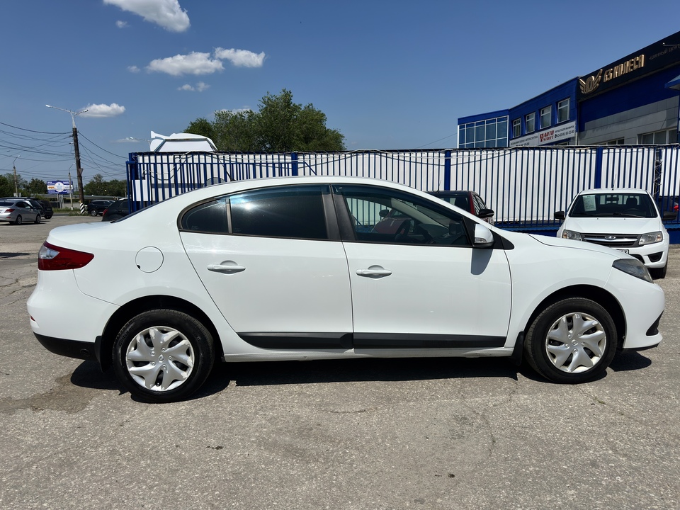 Renault Fluence I рестайлинг, 2014 год, 699 000 рублей, 4 фотография