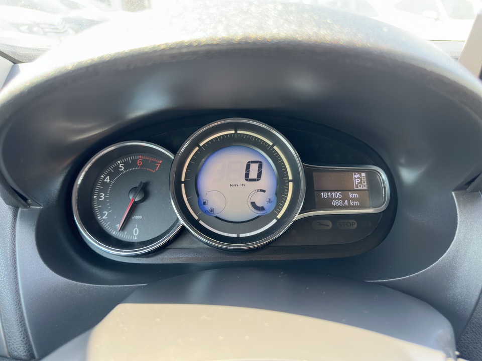 Renault Fluence I рестайлинг, 2014 год, 699 000 рублей, 13 фотография