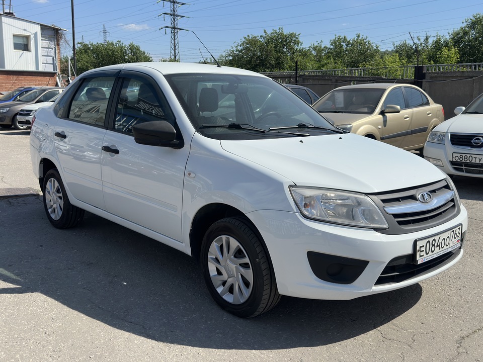 ВАЗ (LADA) Granta I, 2017 год, 585 000 рублей, 3 фотография