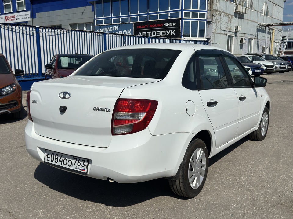 ВАЗ (LADA) Granta I, 2017 год, 585 000 рублей, 5 фотография