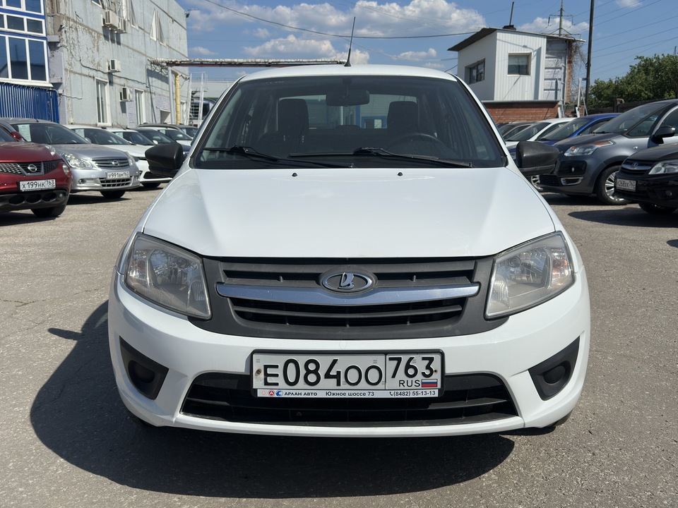 ВАЗ (LADA) Granta I, 2017 год, 585 000 рублей, 2 фотография