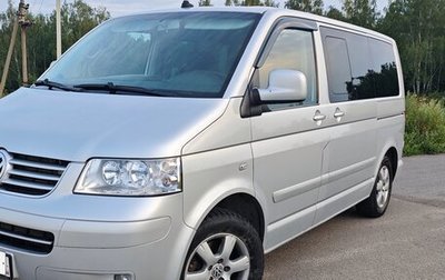 Volkswagen Multivan T5, 2003 год, 1 300 000 рублей, 1 фотография