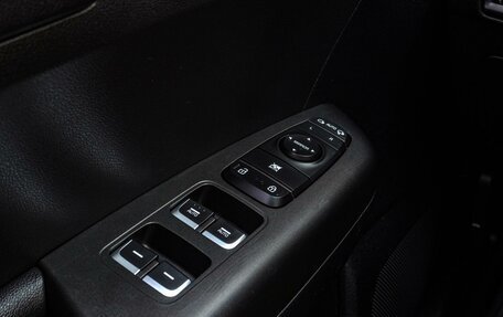 KIA Sportage IV рестайлинг, 2020 год, 2 270 000 рублей, 18 фотография