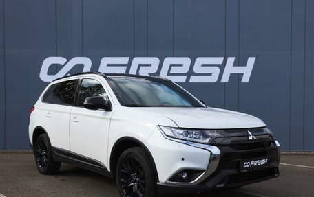 Mitsubishi Outlander III рестайлинг 3, 2021 год, 2 910 000 рублей, 1 фотография