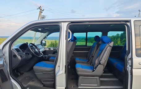 Volkswagen Multivan T5, 2003 год, 1 300 000 рублей, 5 фотография