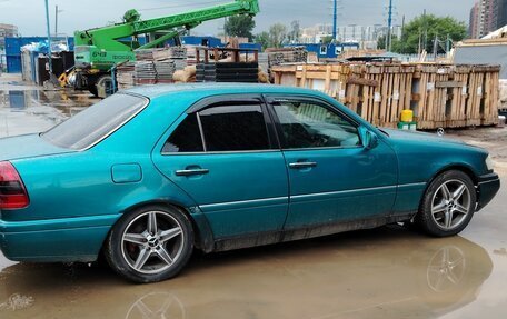 Mercedes-Benz C-Класс, 1997 год, 280 000 рублей, 5 фотография