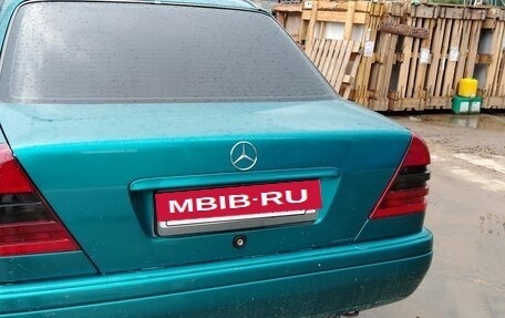 Mercedes-Benz C-Класс, 1997 год, 280 000 рублей, 7 фотография
