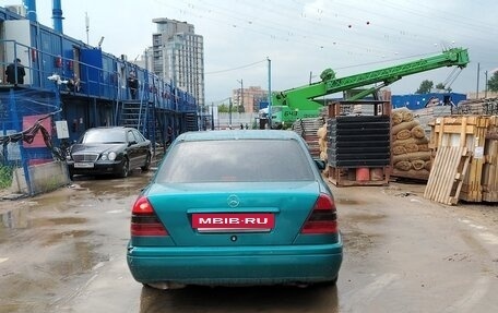 Mercedes-Benz C-Класс, 1997 год, 280 000 рублей, 8 фотография