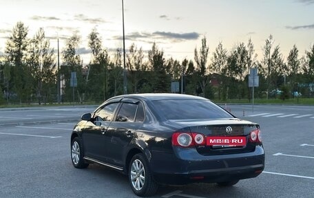 Volkswagen Jetta VI, 2008 год, 750 000 рублей, 6 фотография