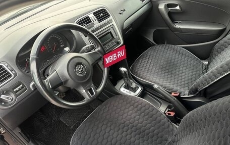 Volkswagen Polo VI (EU Market), 2013 год, 850 000 рублей, 9 фотография