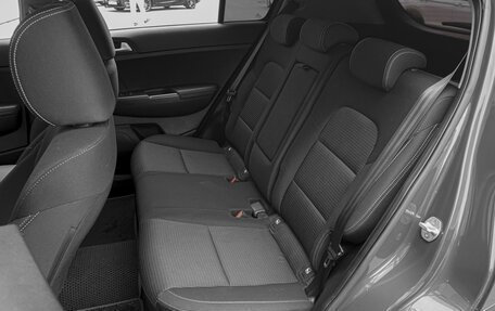 KIA Sportage IV рестайлинг, 2020 год, 2 415 000 рублей, 9 фотография