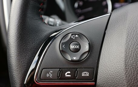 Mitsubishi Outlander III рестайлинг 3, 2021 год, 2 910 000 рублей, 15 фотография