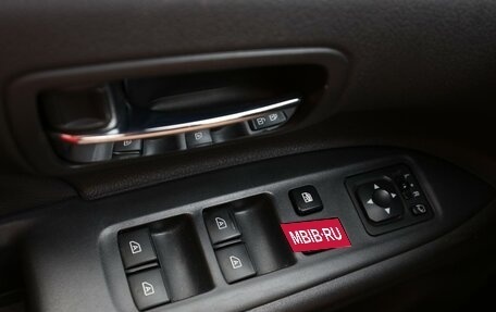 Mitsubishi Outlander III рестайлинг 3, 2021 год, 2 910 000 рублей, 13 фотография