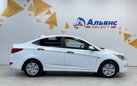 Hyundai Solaris II рестайлинг, 2015 год, 790 000 рублей, 2 фотография