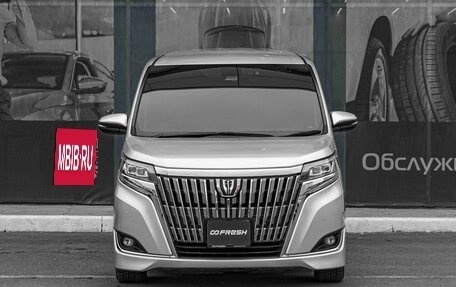 Toyota Esquire I, 2019 год, 2 719 000 рублей, 3 фотография