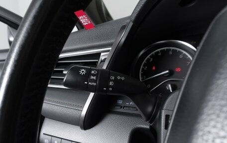 Toyota Camry, 2019 год, 3 159 000 рублей, 16 фотография