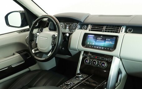 Land Rover Range Rover IV рестайлинг, 2017 год, 5 890 000 рублей, 19 фотография