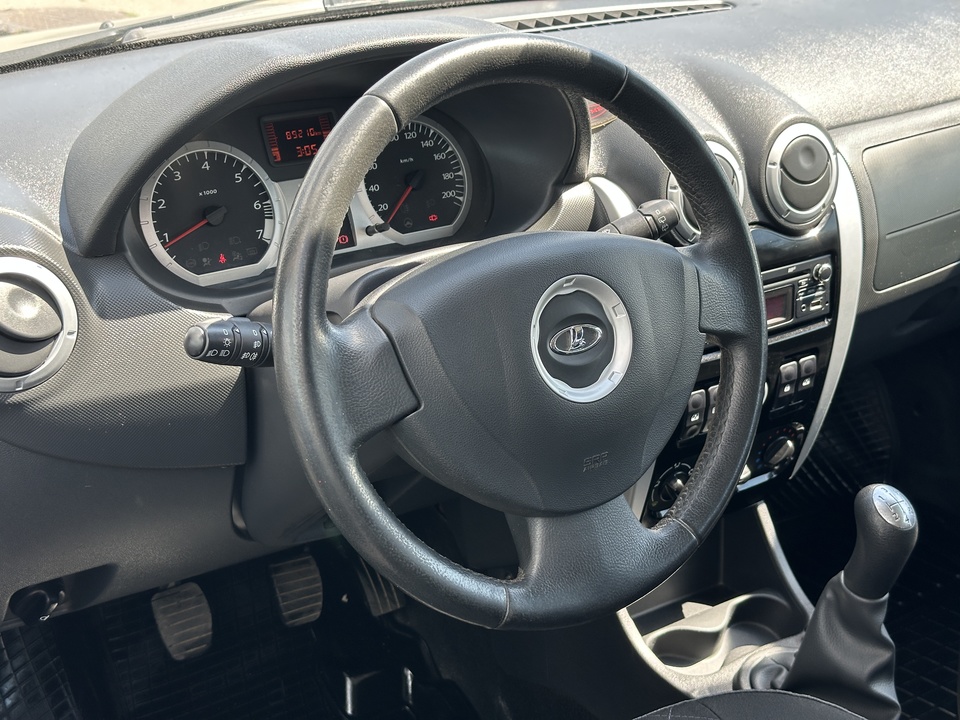 ВАЗ (LADA) Largus Cross, 2017 год, 865 000 рублей, 15 фотография