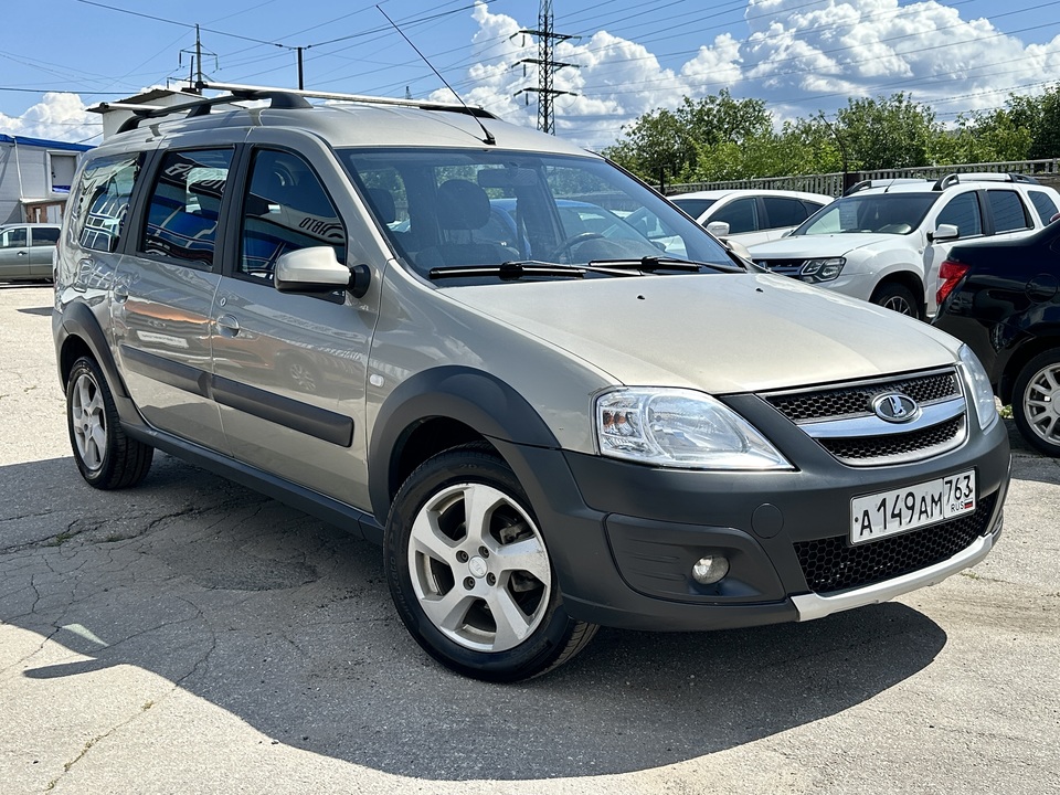 ВАЗ (LADA) Largus Cross, 2017 год, 865 000 рублей, 3 фотография
