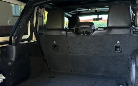 Jeep Wrangler, 2019 год, 4 450 000 рублей, 27 фотография