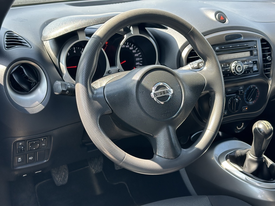Nissan Juke YF15, 2011 год, 880 000 рублей, 20 фотография