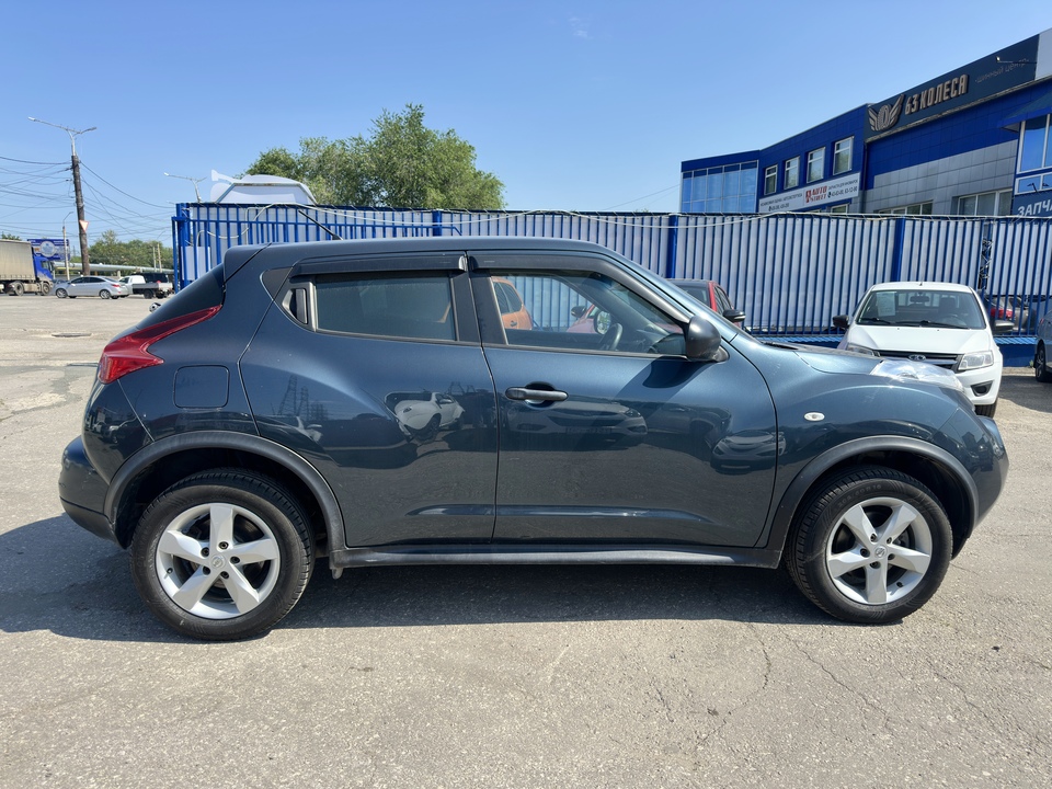 Nissan Juke YF15, 2011 год, 880 000 рублей, 4 фотография