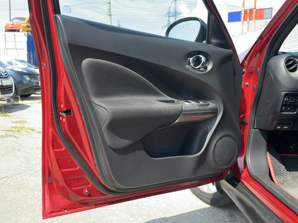 Nissan Juke YF15, 2012 год, 955 000 рублей, 10 фотография