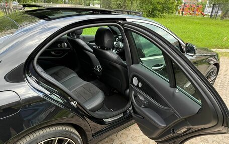 Mercedes-Benz E-Класс, 2019 год, 4 140 000 рублей, 6 фотография