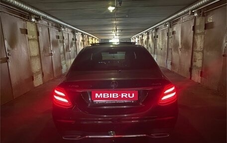 Mercedes-Benz E-Класс, 2019 год, 4 140 000 рублей, 3 фотография