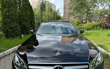 Mercedes-Benz E-Класс, 2019 год, 4 140 000 рублей, 20 фотография