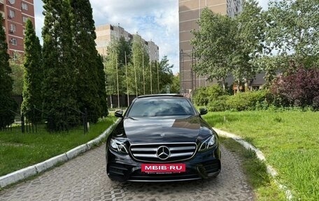 Mercedes-Benz E-Класс, 2019 год, 4 140 000 рублей, 29 фотография