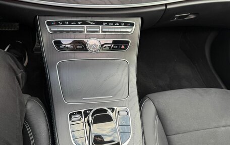 Mercedes-Benz E-Класс, 2019 год, 4 140 000 рублей, 34 фотография