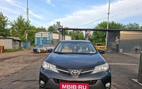 Toyota RAV4, 2013 год, 1 400 000 рублей, 10 фотография