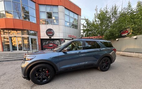 Ford Explorer VI, 2020 год, 3 950 000 рублей, 3 фотография