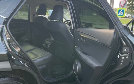Lexus NX I, 2017 год, 3 600 000 рублей, 5 фотография