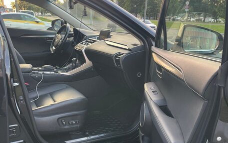 Lexus NX I, 2017 год, 3 600 000 рублей, 6 фотография