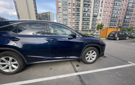 Lexus RX IV рестайлинг, 2016 год, 3 250 000 рублей, 2 фотография